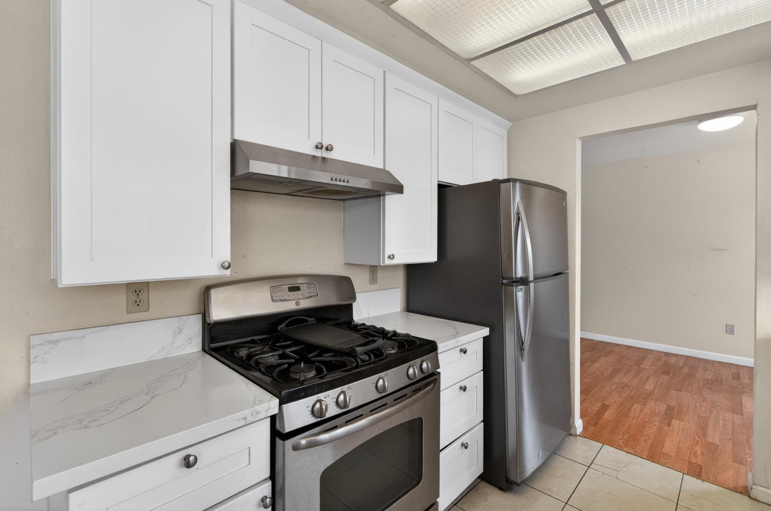 6875 Rancho Pico Way Sacramento, CA 95828 - Photo 12 of 49