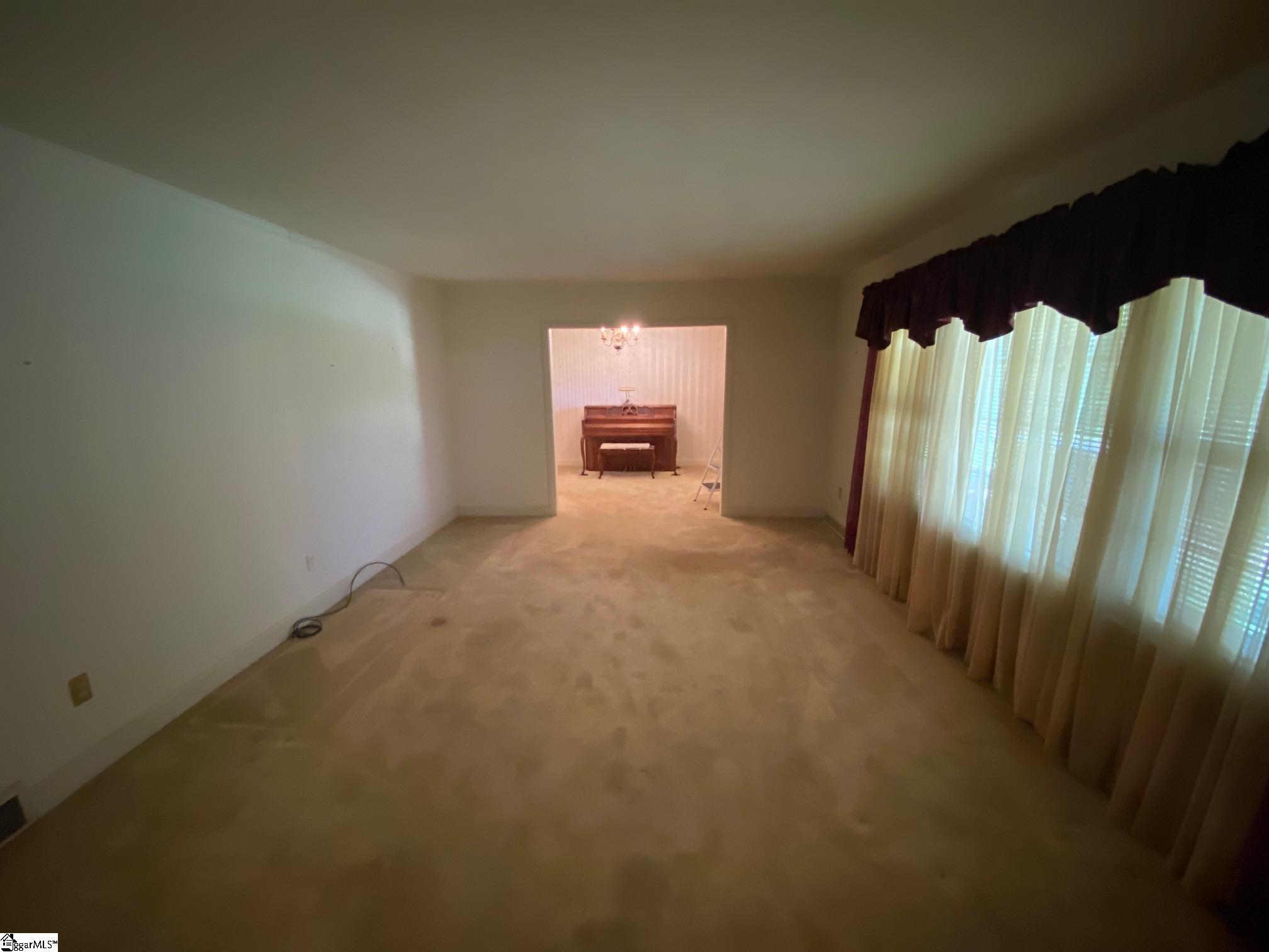 108 Pine Road Laurens, SC 29360 - Photo 13 of 21