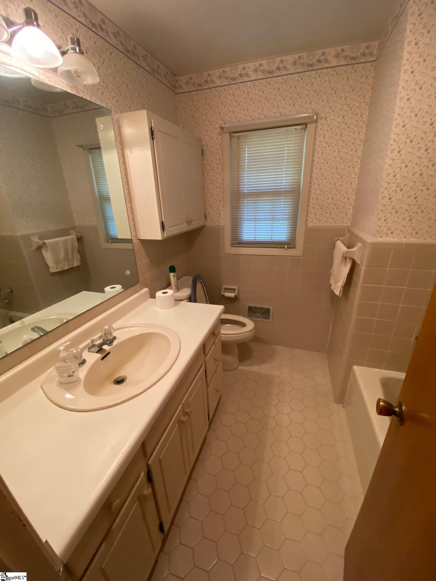 108 Pine Road Laurens, SC 29360 - Photo 17 of 21