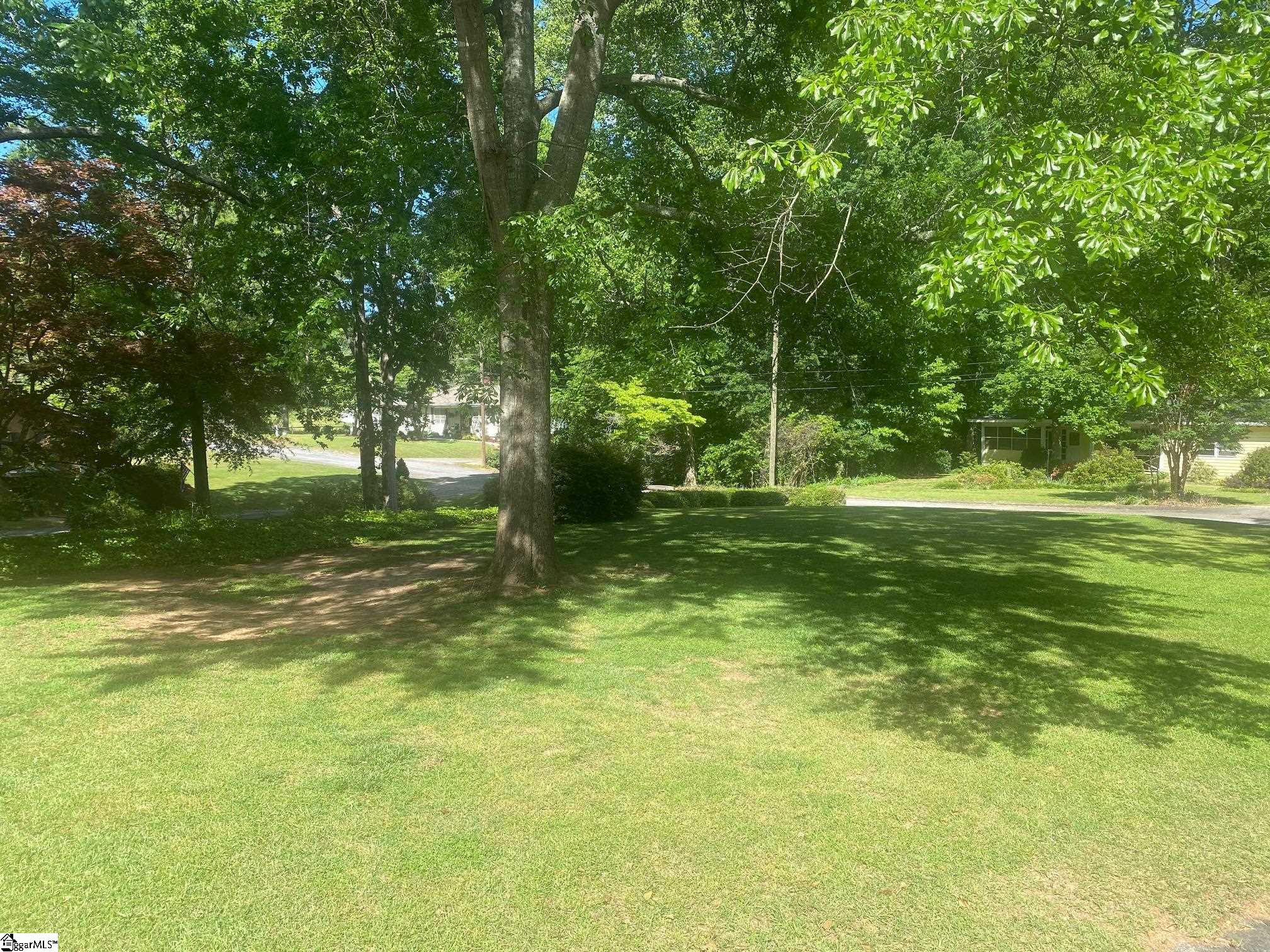 108 Pine Road Laurens, SC 29360 - Photo 2 of 21