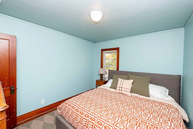 $300,000 | 763 McKnight Road South, St. Paul, MN 55119