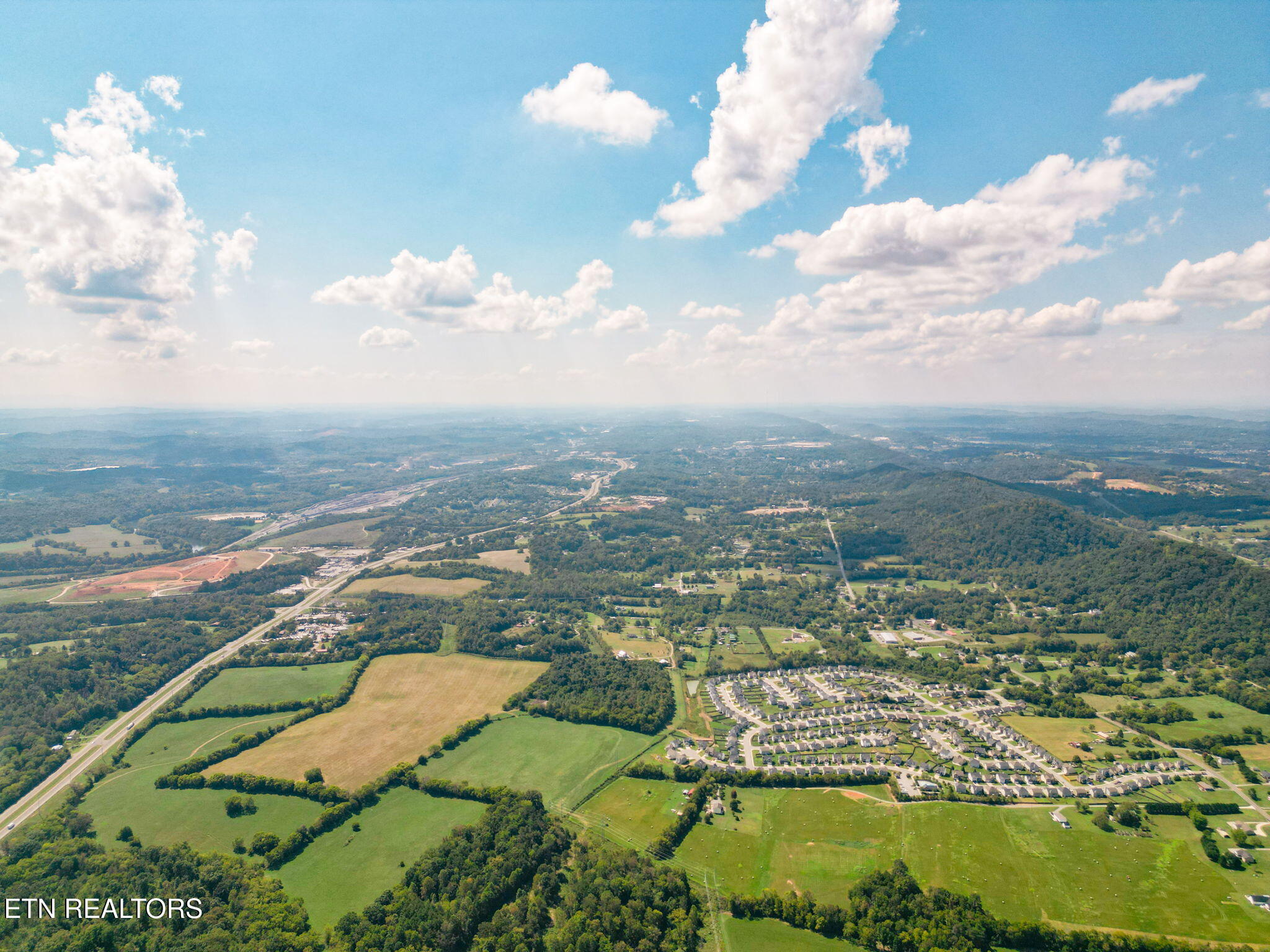 2733 Shipe Road Mascot, TN 37806 - Photo 26 of 38 23-web-or-mls-023--FULL