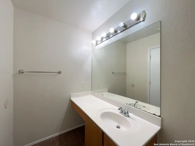 $1,450 | 11006 Stagwood Pass, San Antonio, TX 78254