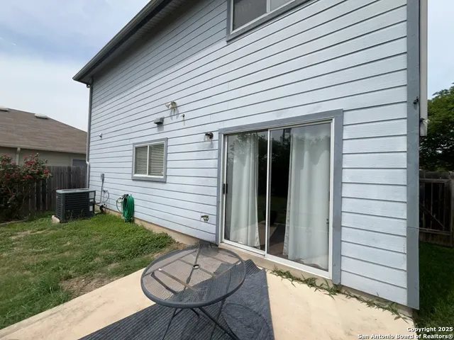 $1,450 | 11006 Stagwood Pass, San Antonio, TX 78254