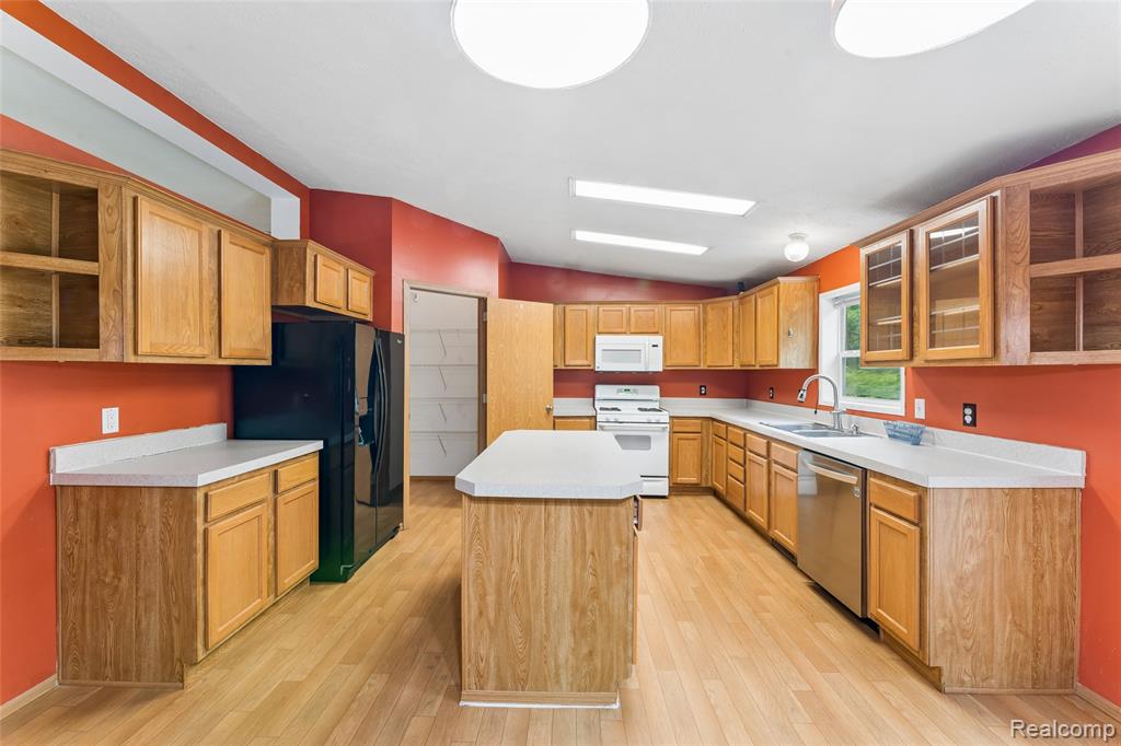 4587 Brown Road Vassar, MI 48768 - Photo 28 of 49