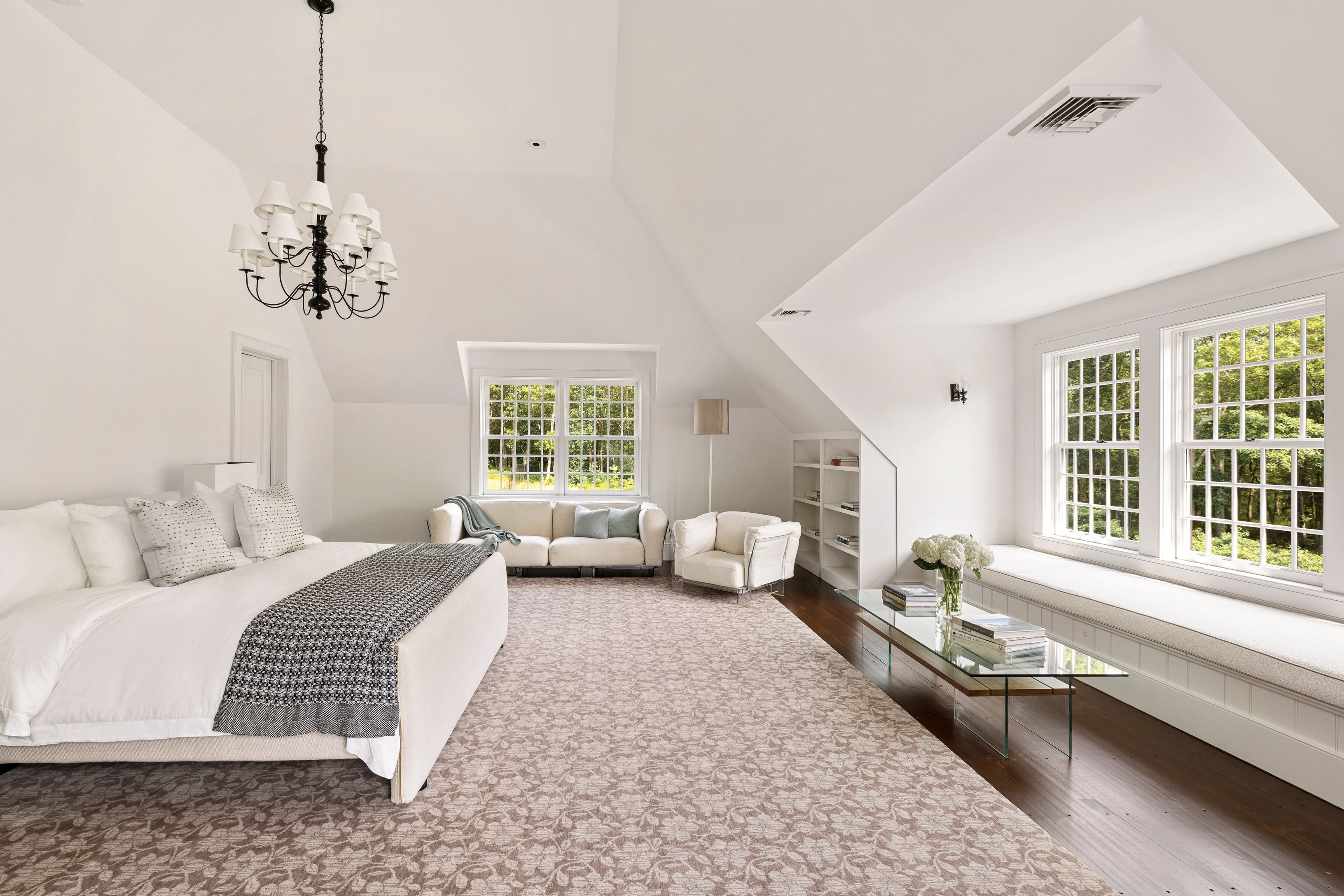 176 2 Holes Water Road East Hampton, NY 11937 - Photo 24 of 36