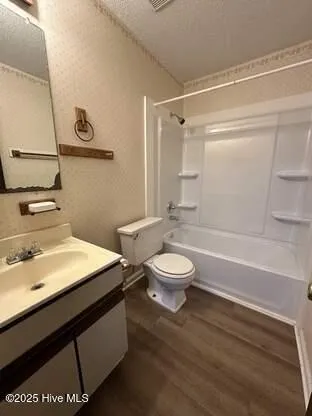 $1,100 | 1948 Heather Loop Road, Midway Park, NC 28544