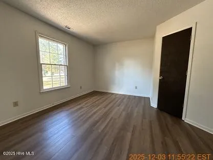 $1,100 | 1948 Heather Loop Road, Midway Park, NC 28544