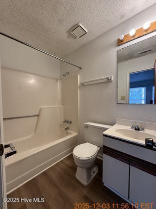 1948 Heather Loop Road Midway Park, NC 28544 - Photo 9 of 10 Bathroom 2