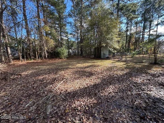 $1,100 | 1948 Heather Loop Road, Midway Park, NC 28544