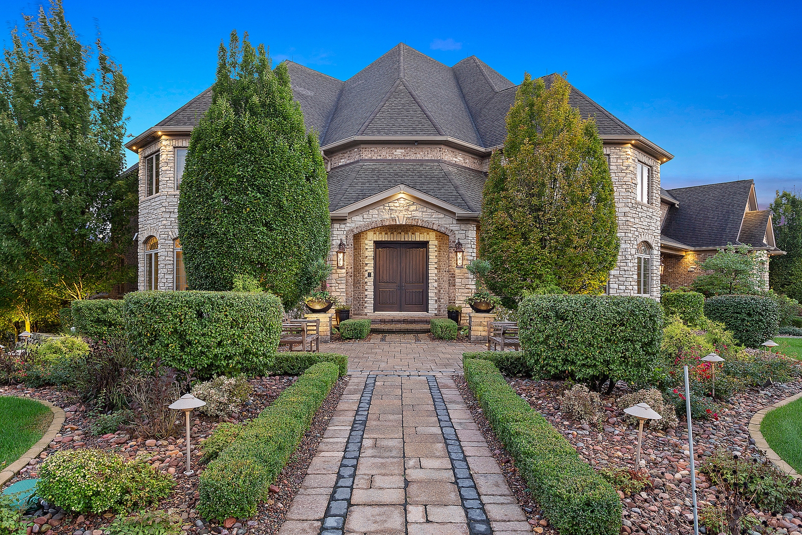 20105 Alison Trail Mokena, IL 60448 - Photo 5 of 23 a front view of a house with a yard