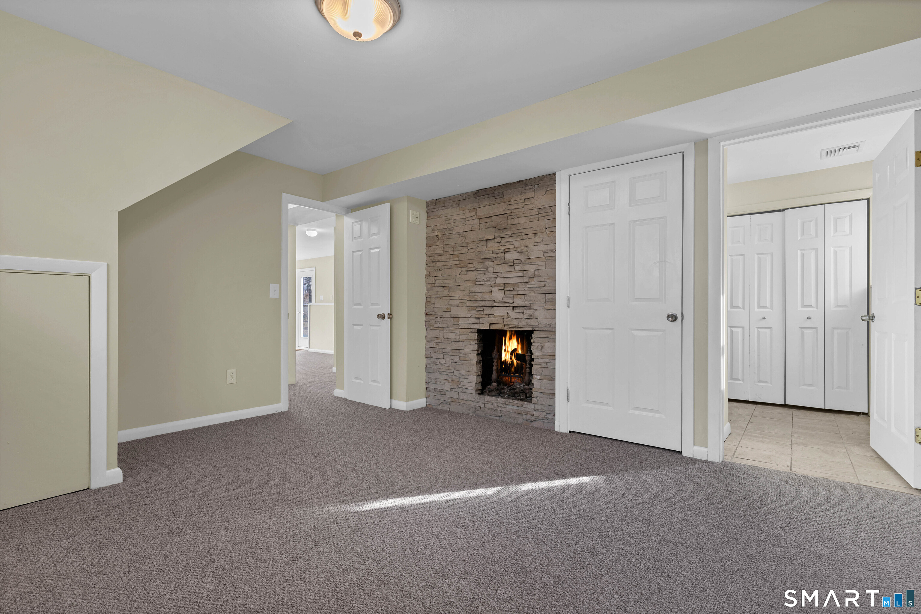 13 Victoria Lane Old Lyme, CT 06371 - Photo 34 of 38