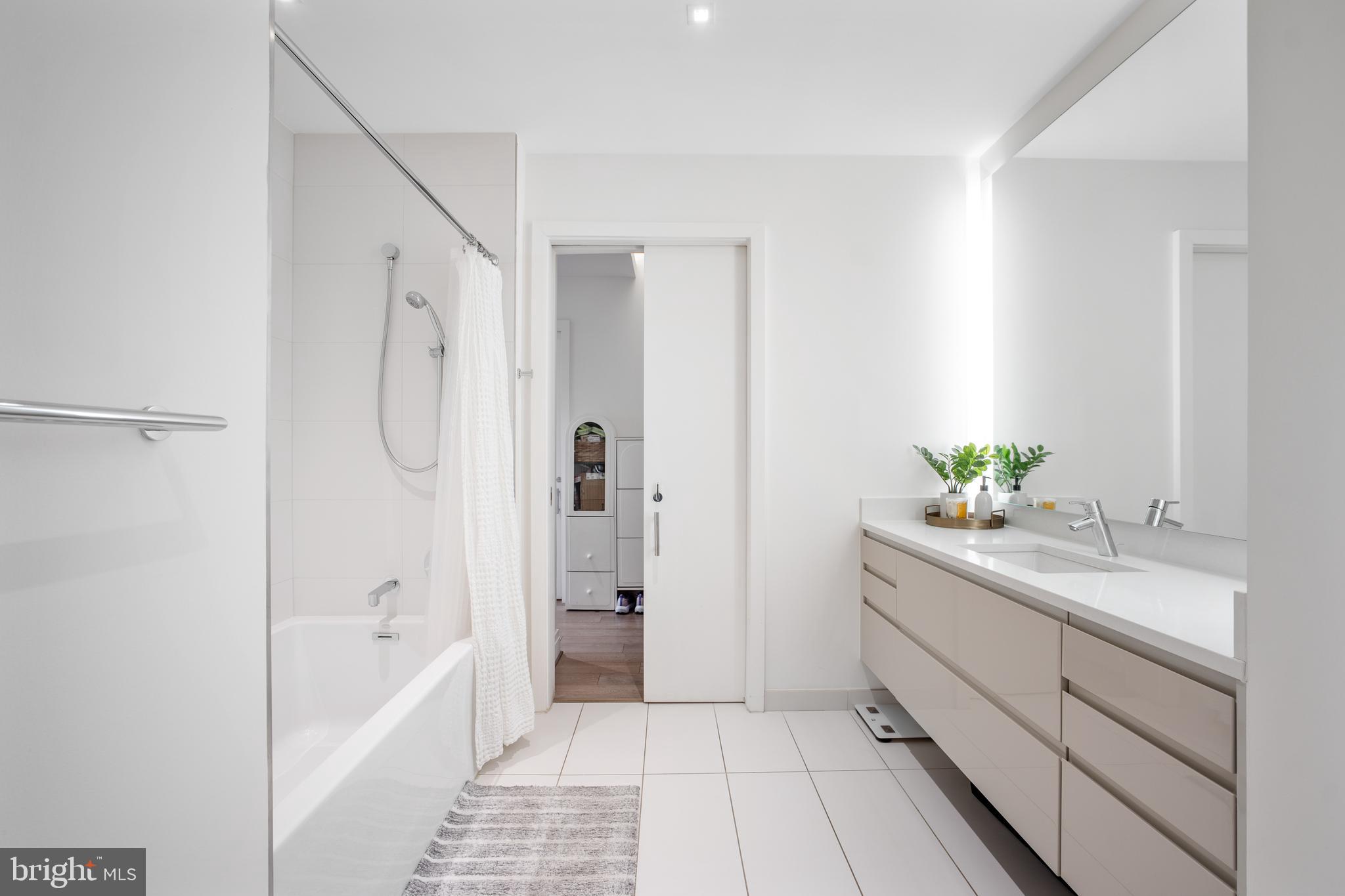 810 O Street Northwest, Unit 504 Washington, DC 20001 - Photo 24 of 49