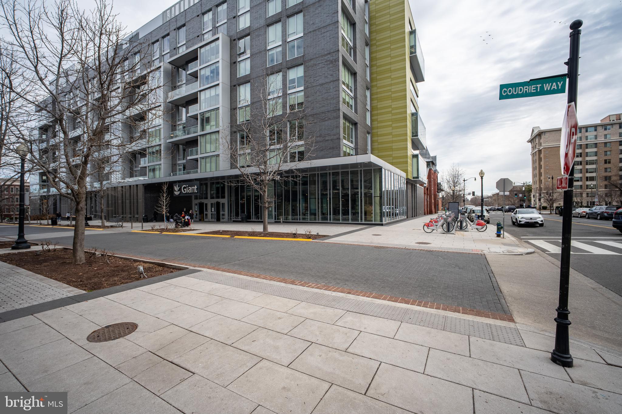 810 O Street Northwest, Unit 504 Washington, DC 20001 - Photo 48 of 49