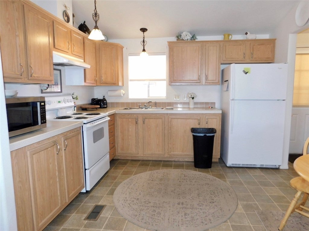 2066 East El Rodeo Road, Unit 43 Fort Mohave, AZ 86426 - Photo 8 of 44 Gallery Image 8