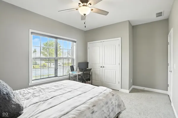 $469,900 | 6616 Stonepoint Way, Indianapolis, IN 46237
