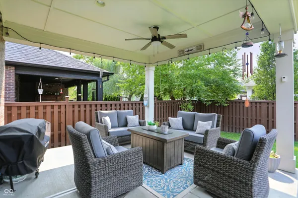 $469,900 | 6616 Stonepoint Way, Indianapolis, IN 46237