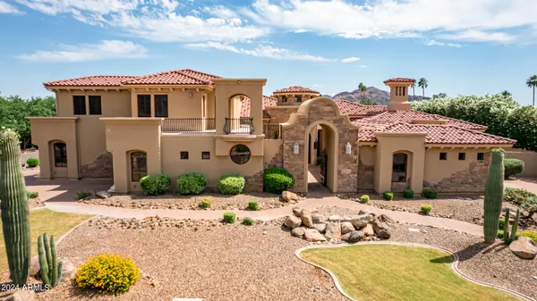$4,200,000 | 6215 East Turquoise Avenue, Paradise Valley, AZ 85253