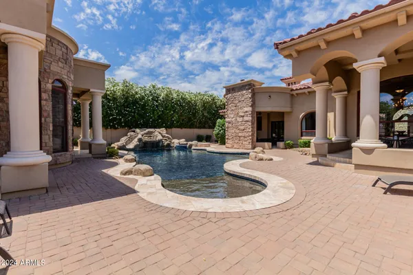 $4,200,000 | 6215 East Turquoise Avenue, Paradise Valley, AZ 85253
