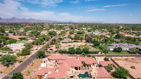 $4,200,000 | 6215 East Turquoise Avenue, Paradise Valley, AZ 85253