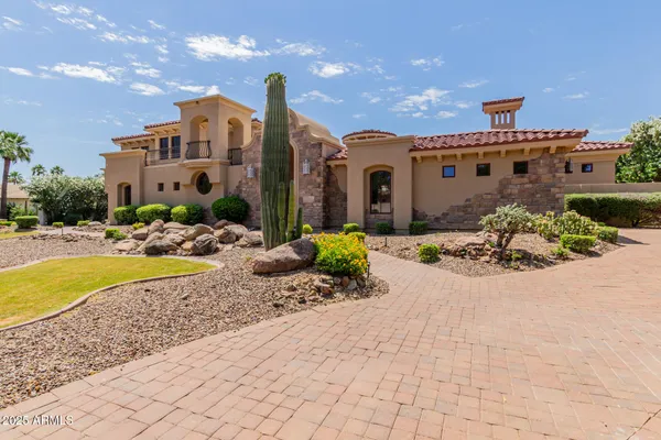 $4,200,000 | 6215 East Turquoise Avenue, Paradise Valley, AZ 85253