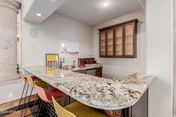 $4,200,000 | 6215 East Turquoise Avenue, Paradise Valley, AZ 85253