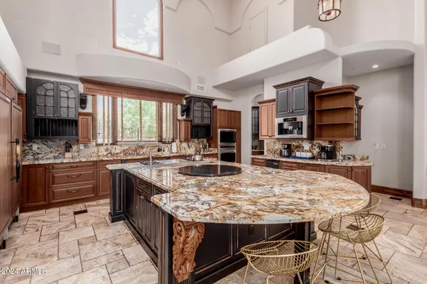 $4,200,000 | 6215 East Turquoise Avenue, Paradise Valley, AZ 85253