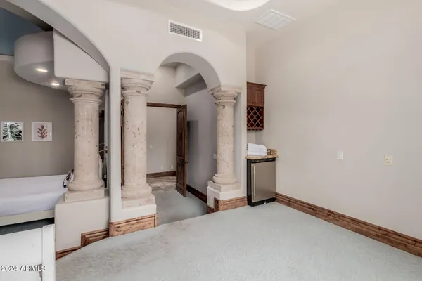 $4,200,000 | 6215 East Turquoise Avenue, Paradise Valley, AZ 85253