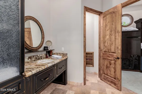 $4,200,000 | 6215 East Turquoise Avenue, Paradise Valley, AZ 85253