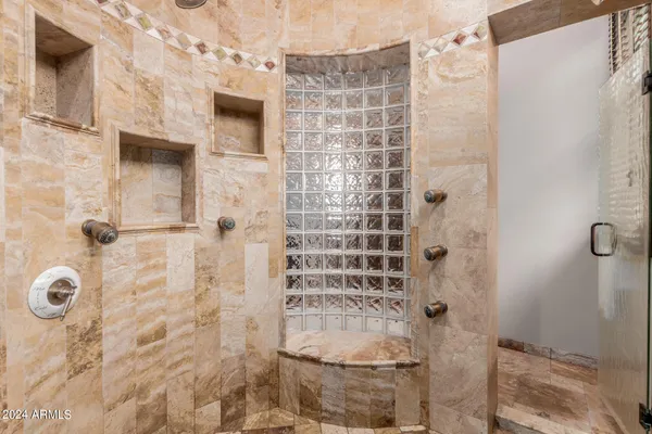 $4,200,000 | 6215 East Turquoise Avenue, Paradise Valley, AZ 85253