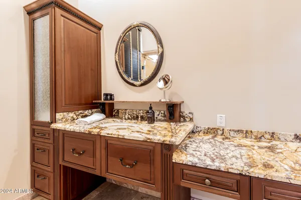 $4,200,000 | 6215 East Turquoise Avenue, Paradise Valley, AZ 85253