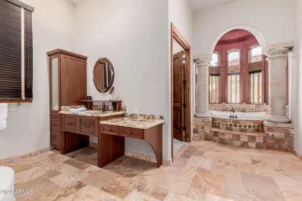 $4,200,000 | 6215 East Turquoise Avenue, Paradise Valley, AZ 85253