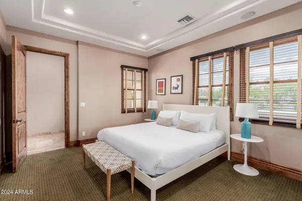 $4,200,000 | 6215 East Turquoise Avenue, Paradise Valley, AZ 85253