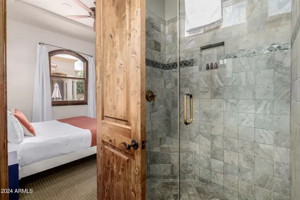 $4,200,000 | 6215 East Turquoise Avenue, Paradise Valley, AZ 85253