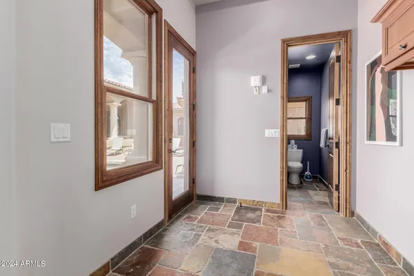 $4,200,000 | 6215 East Turquoise Avenue, Paradise Valley, AZ 85253