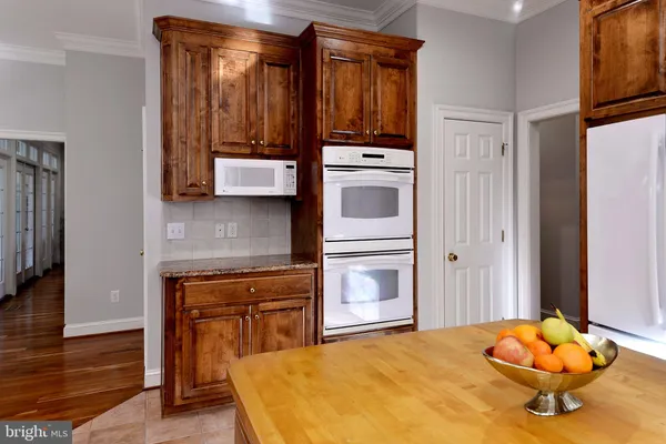 $990,000 | 2076 Harpers Mill Road, Williamsburg, VA 23185