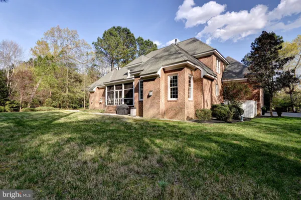 $990,000 | 2076 Harpers Mill Road, Williamsburg, VA 23185
