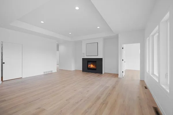 $479,000 | 4001 Antwerp Avenue, Howard, WI 54313