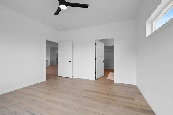 $479,000 | 4001 Antwerp Avenue, Howard, WI 54313