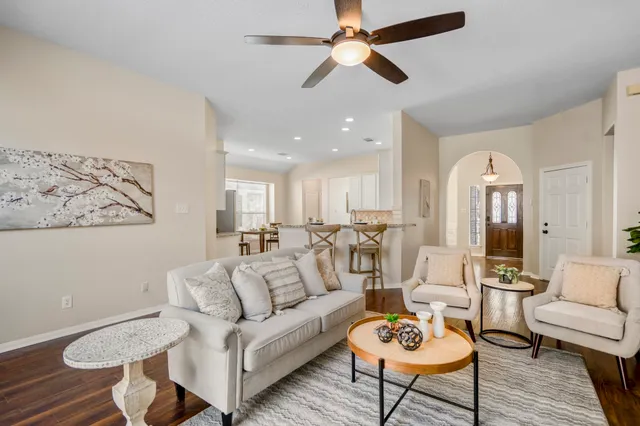 $375,000 | 20434 Willow Trace Drive, Cypress, TX 77433