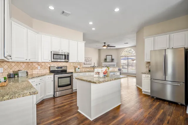 $375,000 | 20434 Willow Trace Drive, Cypress, TX 77433