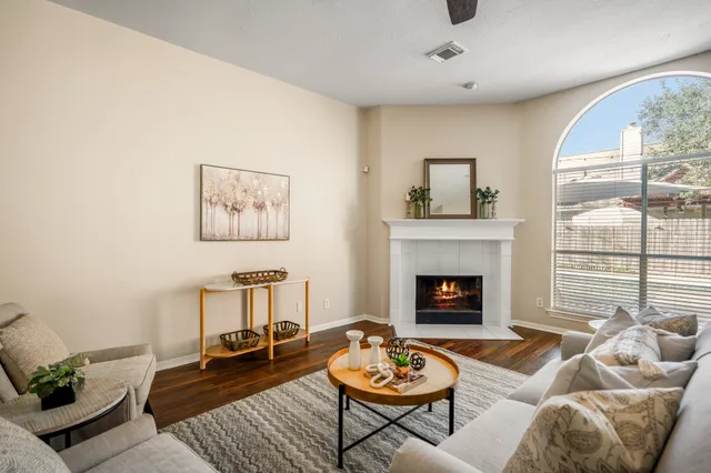 $375,000 | 20434 Willow Trace Drive, Cypress, TX 77433