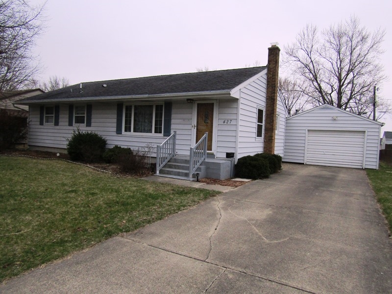 427 Bollman Street Decatur, IN 46733 - Photo 2 of 14