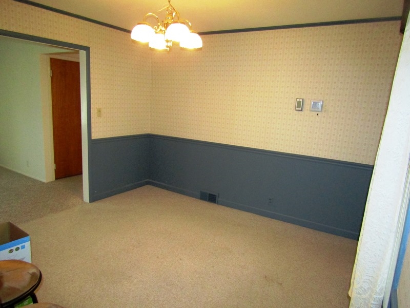 427 Bollman Street Decatur, IN 46733 - Photo 7 of 14