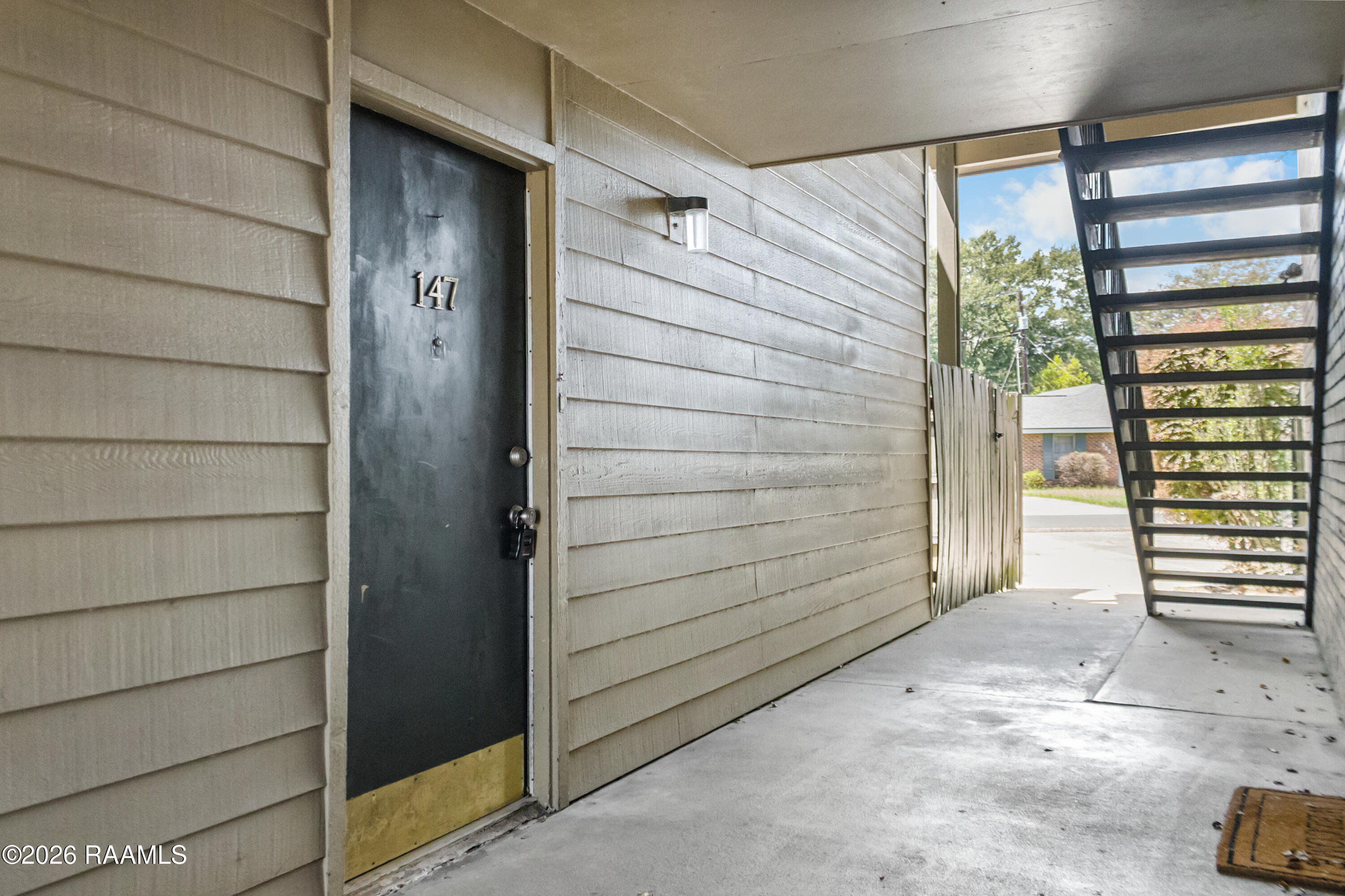 220 Doucet Road, Unit 147F Lafayette, LA 70503 - Photo 2 of 12 220 Doucet Rd 01