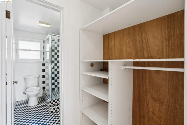 $950,000 | 876-880 52nd Street, Oakland, CA 94608