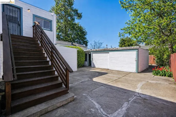 $950,000 | 876-880 52nd Street, Oakland, CA 94608