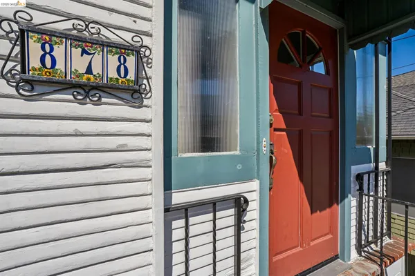 $950,000 | 876-880 52nd Street, Oakland, CA 94608