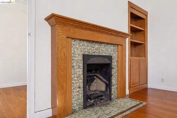 $950,000 | 876-880 52nd Street, Oakland, CA 94608