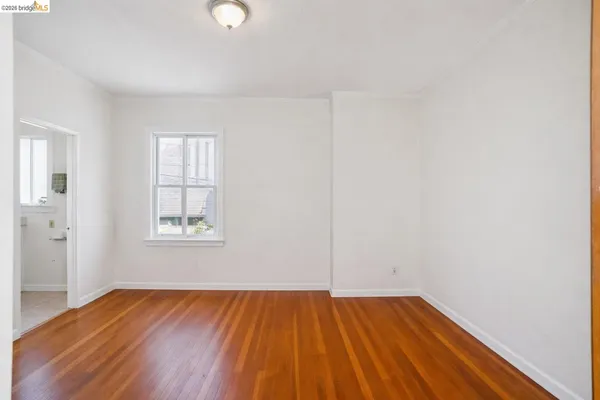 $950,000 | 876-880 52nd Street, Oakland, CA 94608